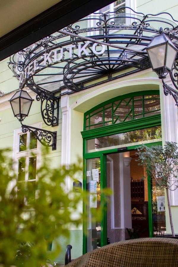 Hotel Kutko Панчево Екстер'єр фото