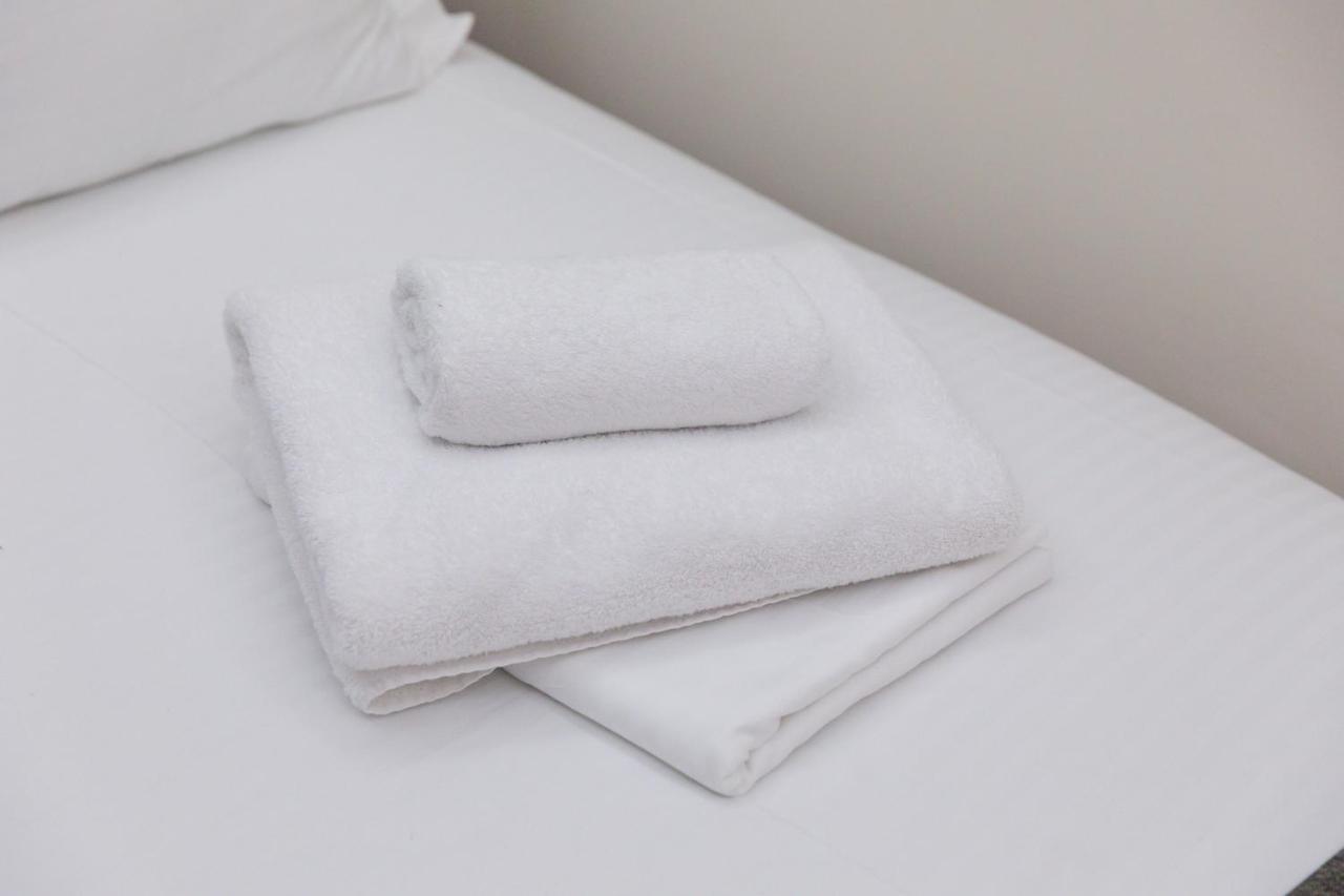 Hotel Kutko Панчево Екстер'єр фото