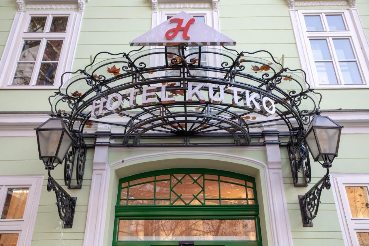 Hotel Kutko Панчево Екстер'єр фото